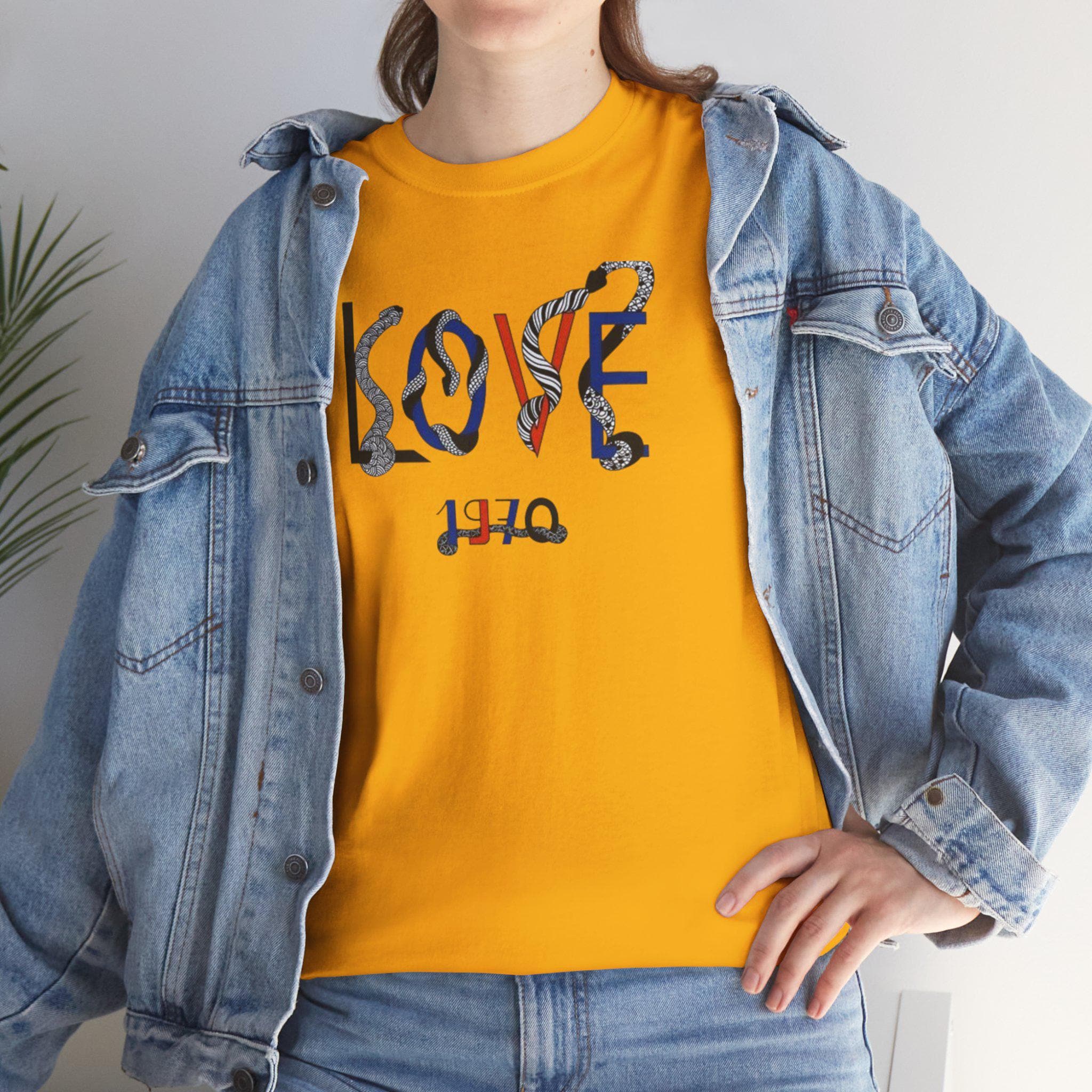 Yves Loves 1970 T-shirt branded, Retro Art Lover Graphic Tee, Vintage 70s Style Artistic Shirt, Colorful, Gift for unisex